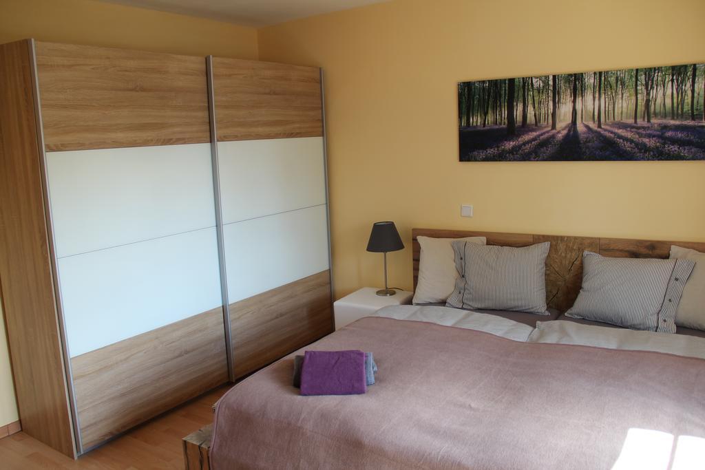 Apartment Klessheim ซาลซ์บูร์ก ภายนอก รูปภาพ